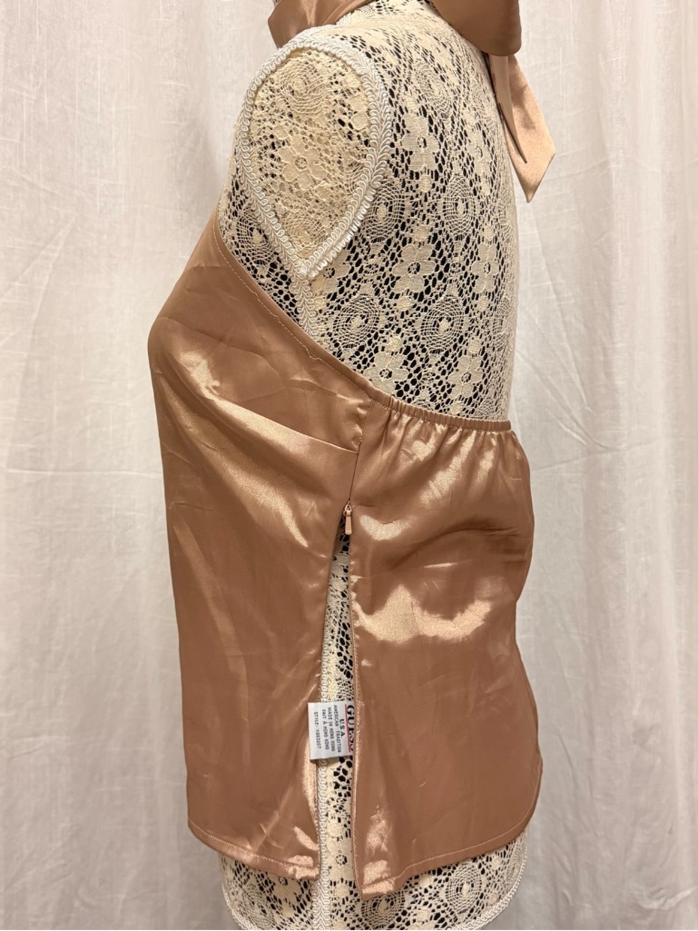 3/$30 🌺 Guess Satin Halter Cami - Picture 3 of 6